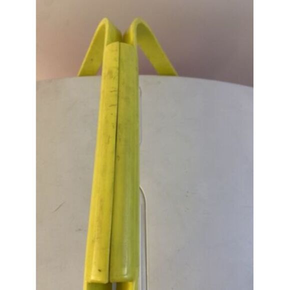 Igloo Pink Picnic Cooler - Picture 6 of 6